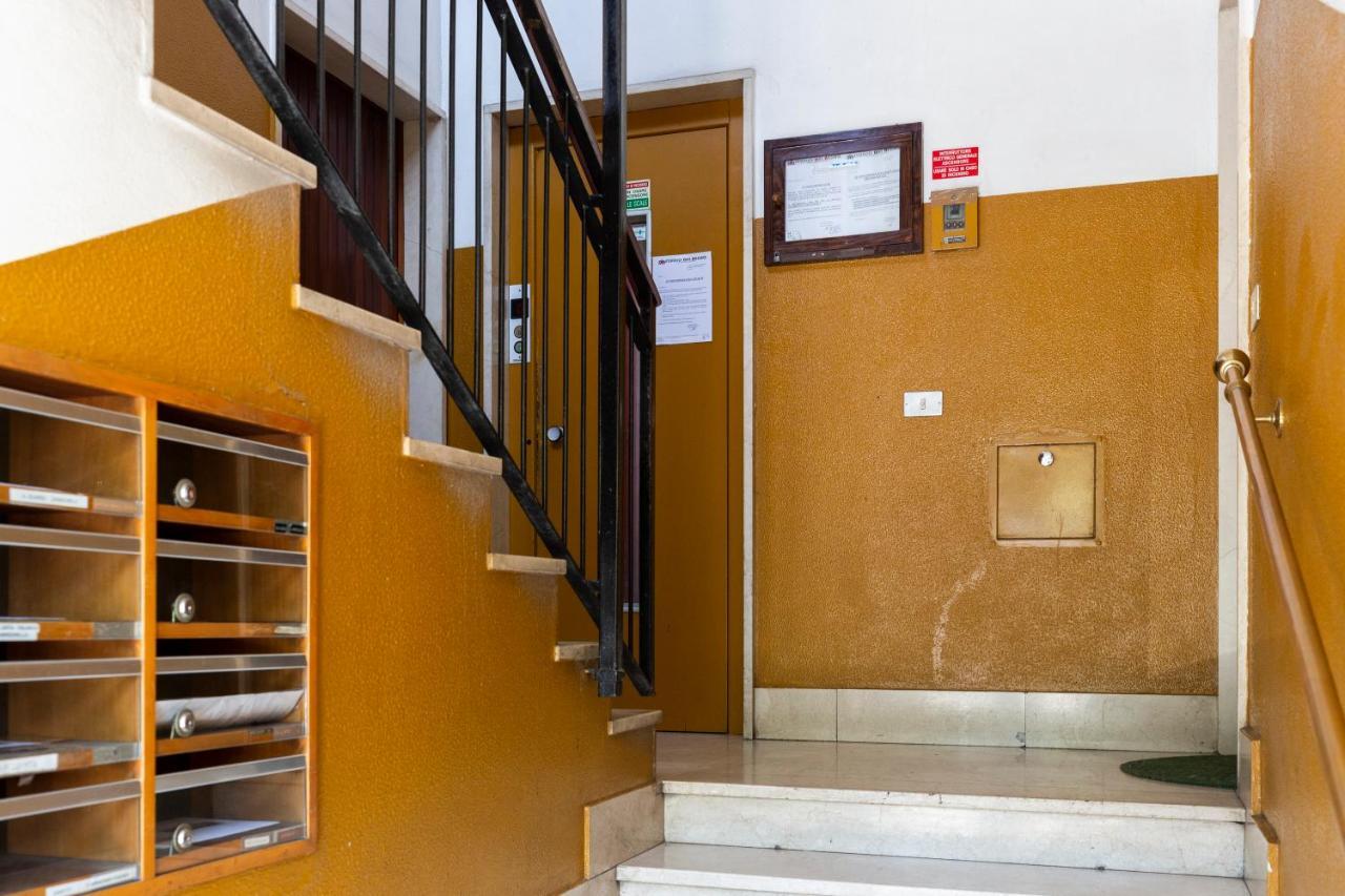 House San Cristoforo M4 Apartment Milan Bagian luar foto